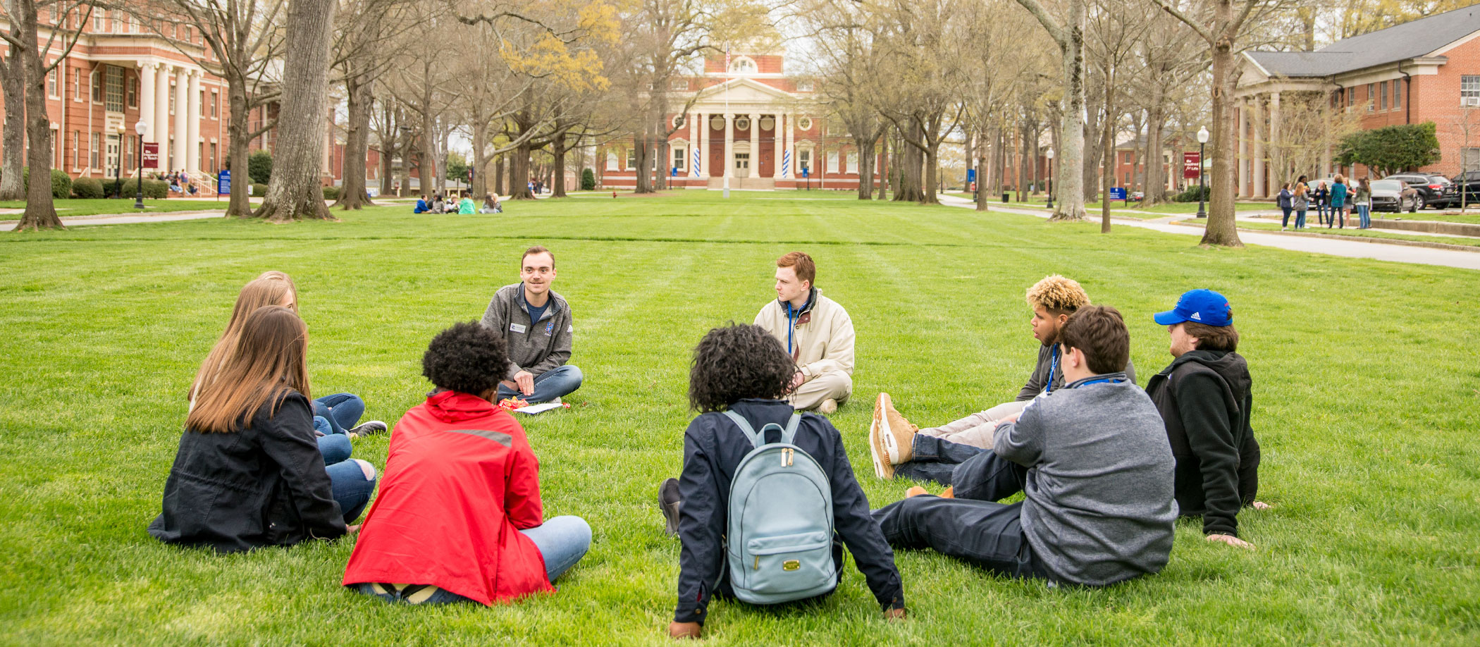 PC Students | West Plaza | Admissions | Presbyterian College | Clinton ...